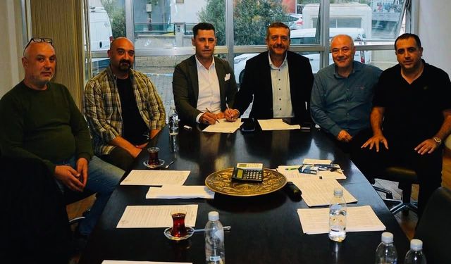 ÇANAKKALE TİCARET BORSASI’NDA TÜM TAŞLAR YERİNE OTURDU! ABDULLAH DENİZ LİSTE DAHİ ÇIKARAMADI, SEÇİME KATILMADI!