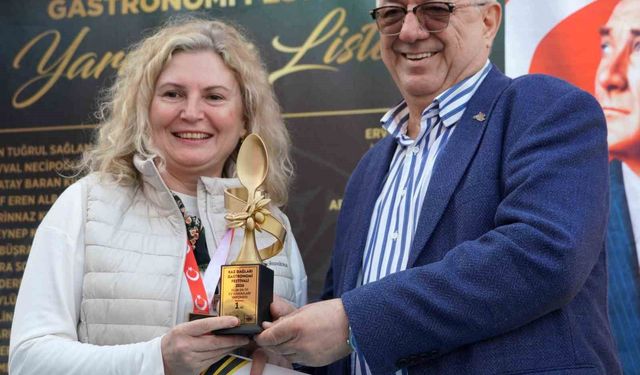 Kazdağları Gastronomi Festivali'nde 'Altın Kaşık' heyecanı, ödüller sahiplerini buldu
