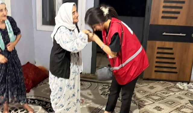 Kızılay ihtiyaç sahibi iki kardeşin yüzünü güldürdü