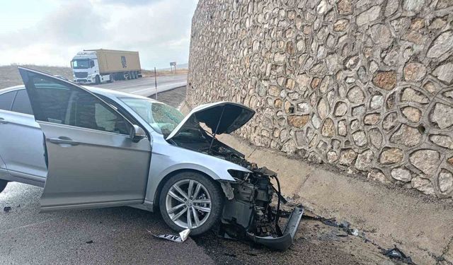 Kop dağı zirvesinde zincirleme kaza: 5 yaralı