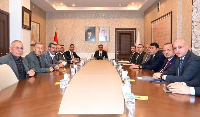 Vali Aydın Baruş Başkanlığında 'Hayvan Pazarı' Toplantısı