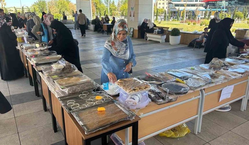 Diyarbakır"da Gazze için yardım kampanyası
