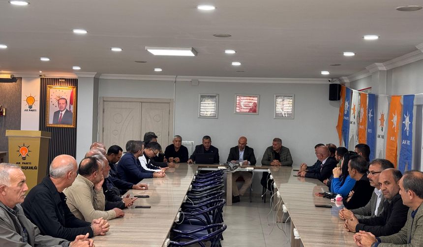 Ak Parti Merkez İlçe Başkanlığında Danışma Meclisi Toplantısı Yapıldı