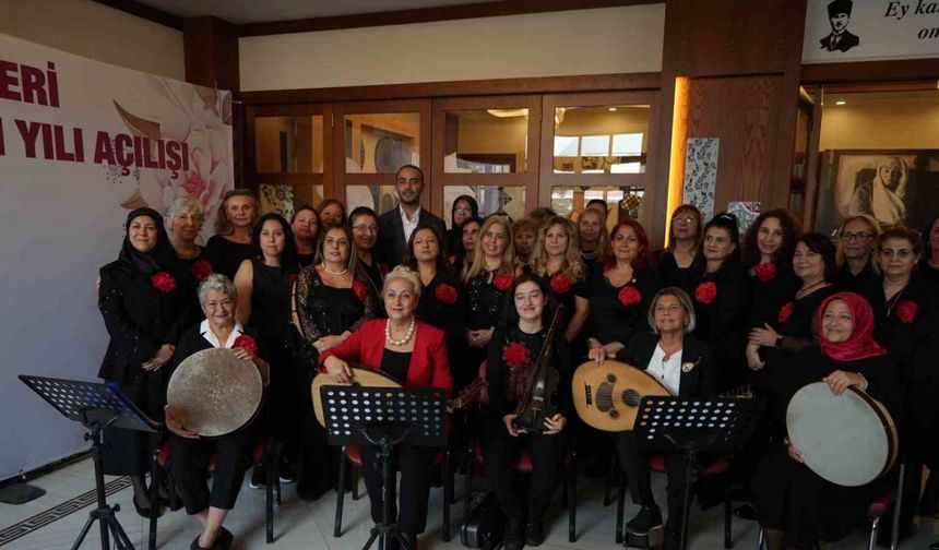 Gaziosmanpaşa Belediyesi Kadın Sanat Merkezleri’nde yeni eğitim dönemi açıldı