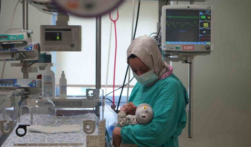 Suriye’den Türkiye’ye ‘Hamit’ bebek için yaşam yolu: Kalp damarları ters doğmuştu, 4,5 saatlik başarılı operasyon