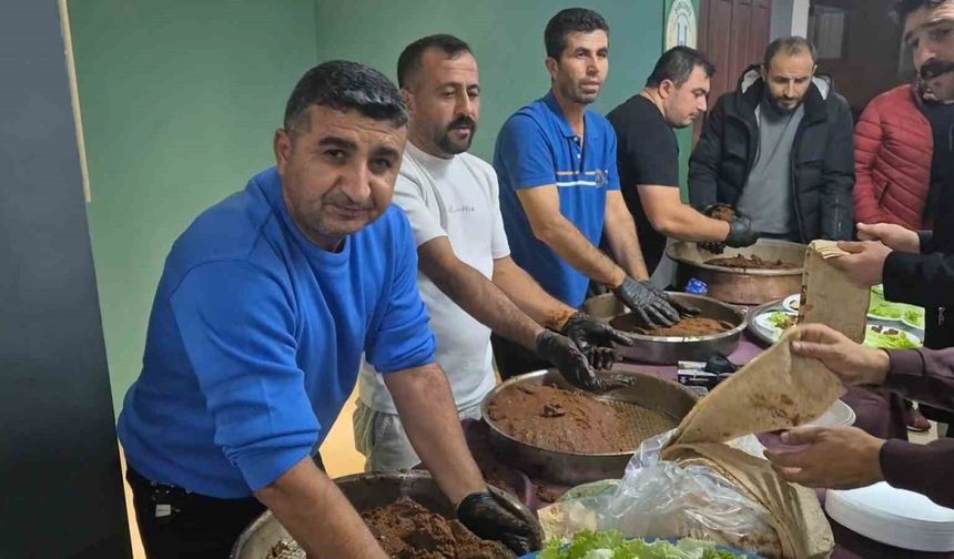 Türkiye gol yağdırdı, galibiyeti acıyla kutladılar