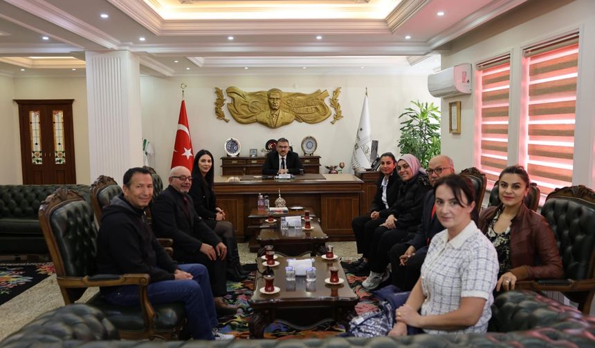 Vali Turan’dan Halk Oyunlarına Destek