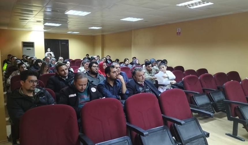 Kadına Yönelik Şiddetin Önlenmesi İçin Karakoyunlu’da Farkındalık Semineri Düzenlendi
