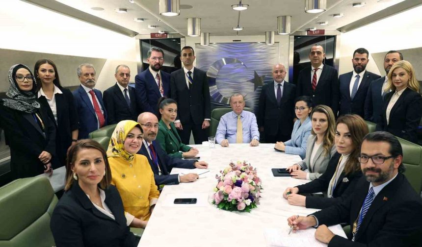 Cumhurbaşkanı Erdoğan: "CHP’nin bizi çekmeye çalıştığı bu seviyeye inmeyiz, inemeyiz"