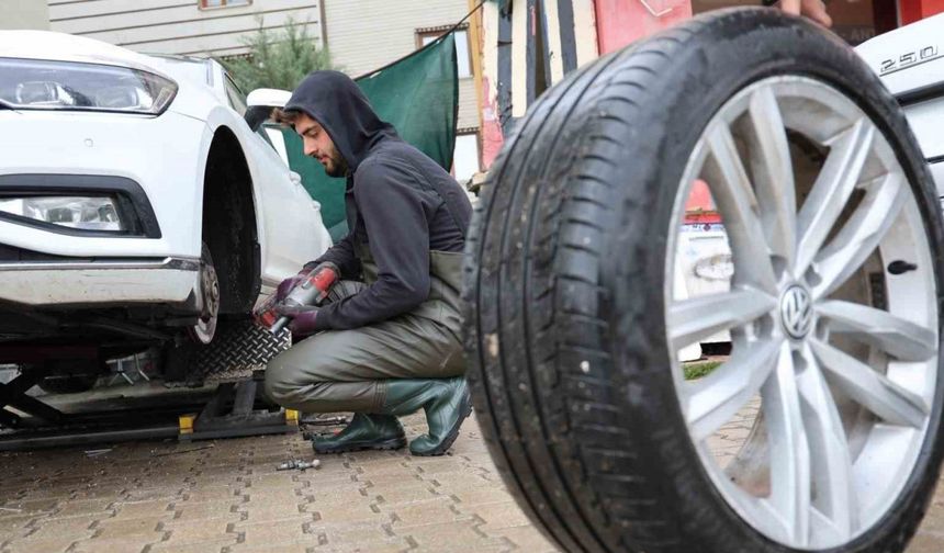 Elazığ’da kış lastiği için son gün yoğunluğu
