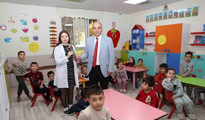 Öğretmenlere anlamlı ziyaret