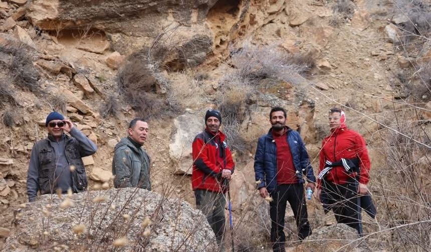 Coşkun Oluz, Tarihi Kızılkale’yi Tanıttı