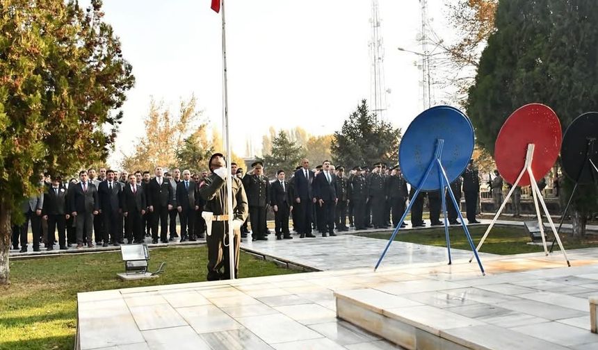 Sınırda 10 Kasım Anması