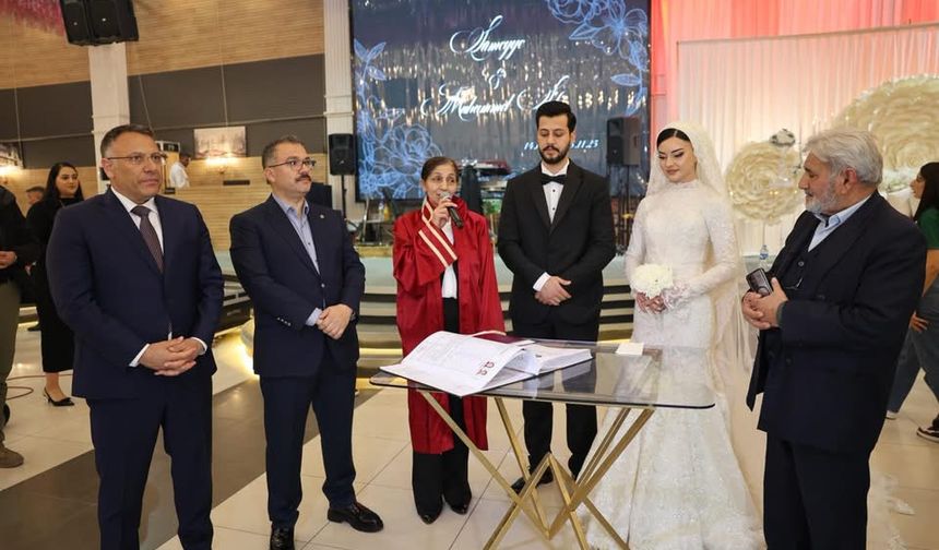 Vali Turan ve Rektör Gürel Nikâh Şahidi Oldu