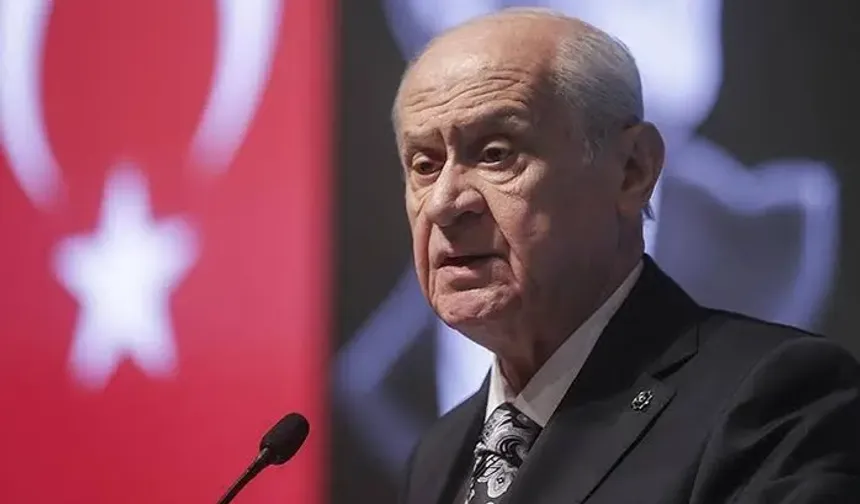 MHP Lideri Bahçeli: "Herkes İmralı’ya gidilme konusunda 3 maymunu oynarsa alırım yanıma 3 arkadaşımı kendi imkanlarımızla İmralı’ya gitmekten ve bir masa etrafında yüz yüze gelmekten imtina etmem"