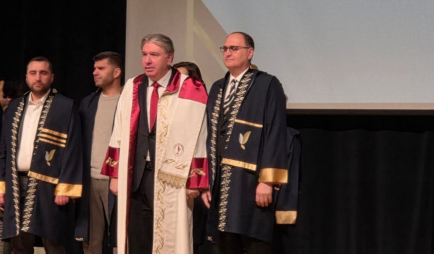 Değerli Hemşerimiz Prof. Dr. Turgut Anuk’a Tebrik