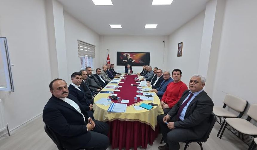 Genel Sekreter Akkuş Birim Müdürleriyle Değerlendirme Toplantısı Yaptı