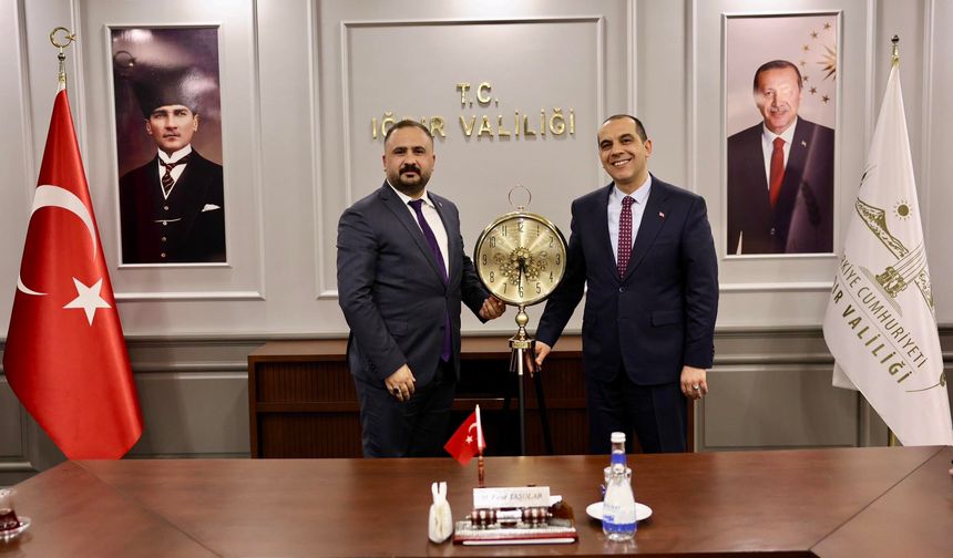 MHP Heyetinden Vali Taşolar’a “Hayırlı Olsun” Ziyareti