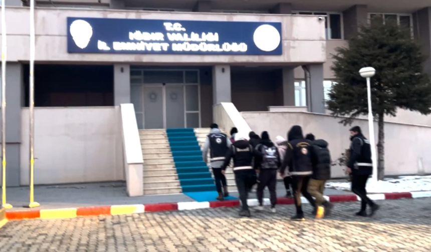 Iğdır’da Göçmen Kaçakçılığı Operasyonu: 1 Tutuklama, 5 Düzensiz Göçmen Yakalandı