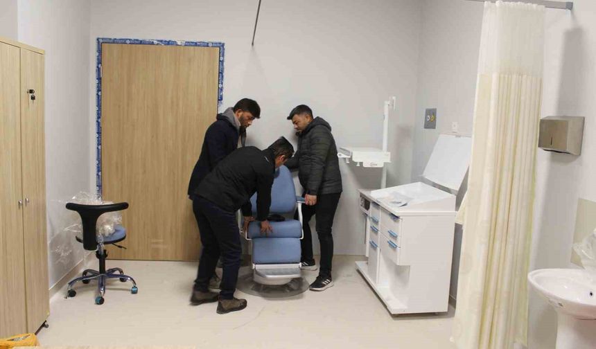 Denizli Acil Durum Hastanesinde son hazırlıklar tamamlanıyor