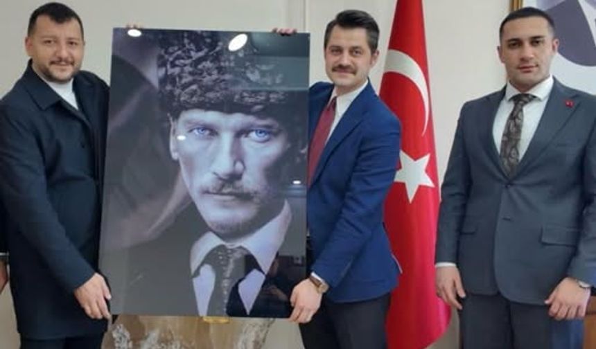 Eğitim Gücü Sen’den Tuzluca Kaymakamı Abdullatif Yılmaz’a Anlamlı Ziyaret