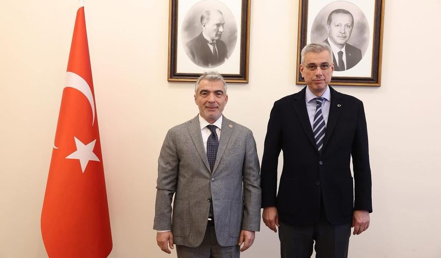 Milletvekili Cantürk Alagöz, Sağlık Bakanı Kemal Memişoğlu ile Görüştü