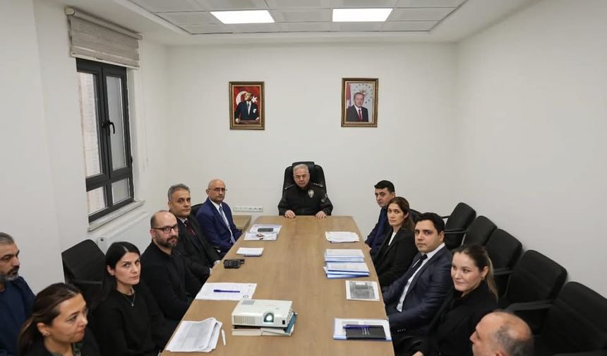 İl Emniyet Müdürü Niyazi Turgay’dan Çocuk Şube Müdürlüğüne Ziyaret