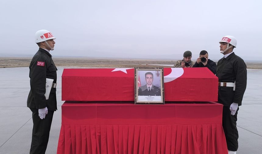 Trafik Kazasında Şehit Olan Asker Memleketine Uğurlandı