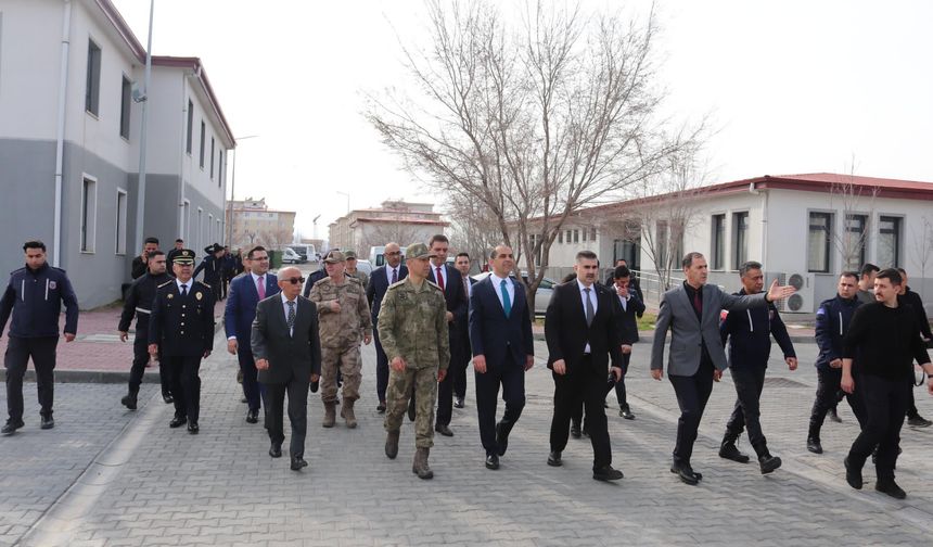 IĞDIR AÇIK CEZA İNFAZ KURUMUNDA BAYRAMLAŞMA PROGRAMI GERÇEKLEŞTİRİLDİ