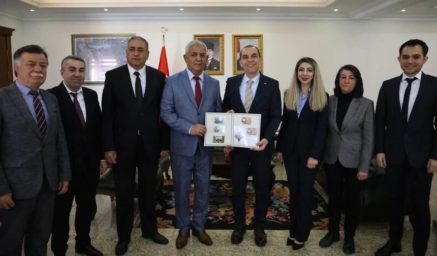 PTT Heyetinden Vali Taşolar’a Nezaket Ziyareti