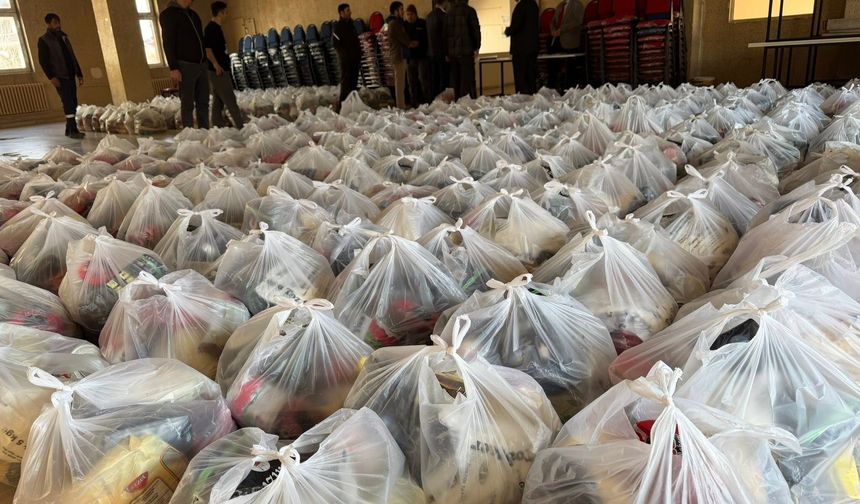 TUZLUCA’DA RAMAZAN SEFERBERLİĞİ: 1200 HANEYE ERZAK DESTEĞİ