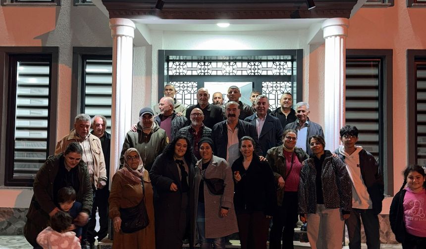 Iğdır’a bağlı Yaycı köyünde Nevruz Bayramı coşkuyla kutlandı.