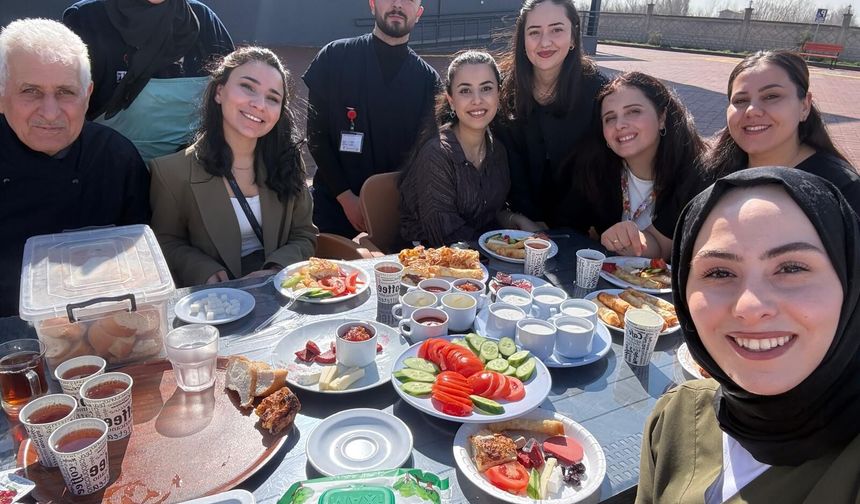 Iğdır Özel Bakım Merkezinde Nevruz Şöleni
