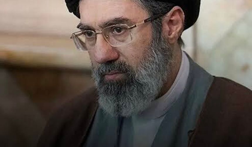 İran’ın Yeni Dili Lideri Mücteba Hamaney Oldu