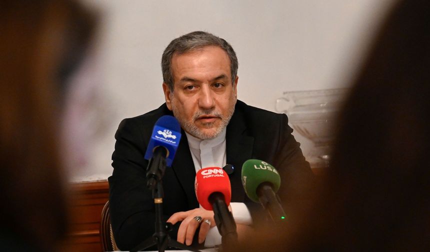 İran Dışişleri Bakanı Abbas Erakçi; Dayanışmanız güç ve moral kaynağı