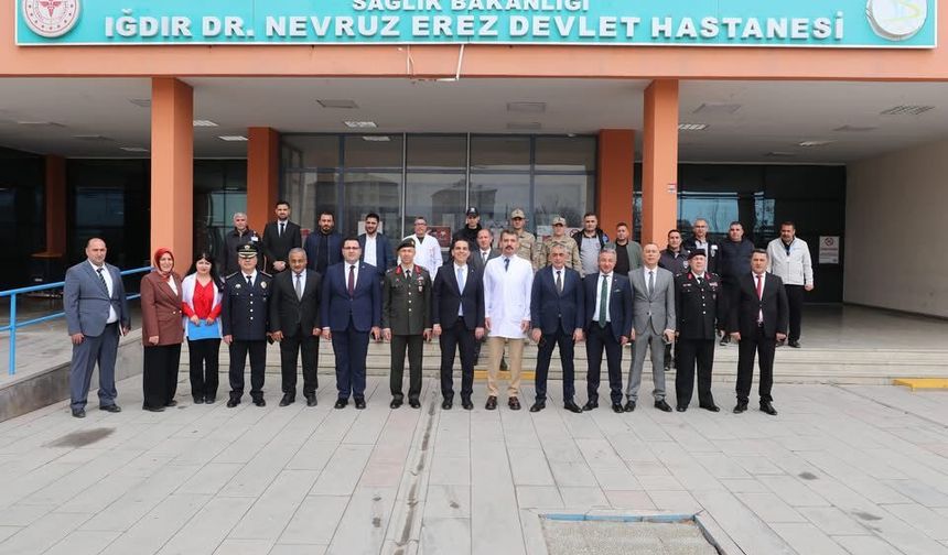 Vali Taşolar’dan Hastalara Bayram Ziyareti