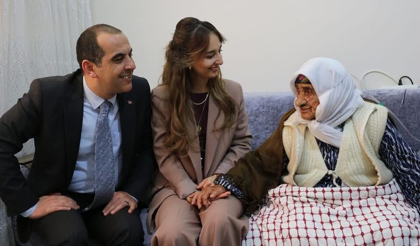 Yaşlılar Haftası’nda Anlamlı Ziyaret