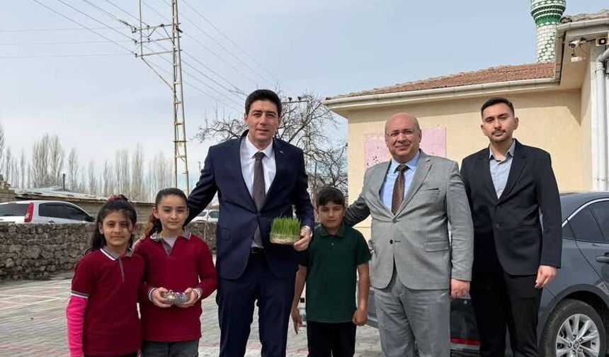Kaymakam Erdoğan’dan Köy Okullarına Ziyaret