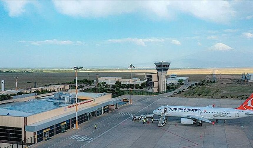 Nahçıvan Uçakları Iğdır’a İnecek