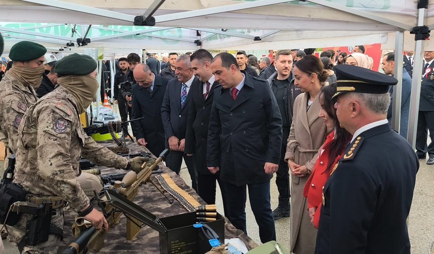 Türk Polis Teşkilatı 181 Yaşında: Meydanda Coşkulu Kutlama!