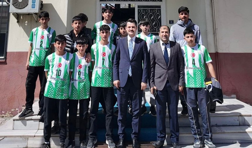 Şampiyonlardan Kaymakam Yılmaz’a Ziyaret