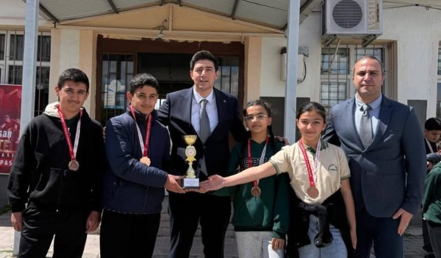 Karakoyunlu’da 23 Nisan Coşkusu Bocce Turnuvasıyla Taçlandı