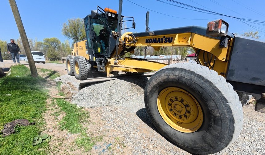 Iğdır İl Özel İdaresi Yol Çalışmalarına Hız Verdi