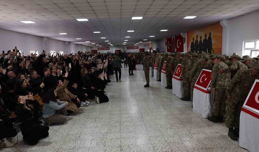 Erzincan'da bedelli erler yemin etti