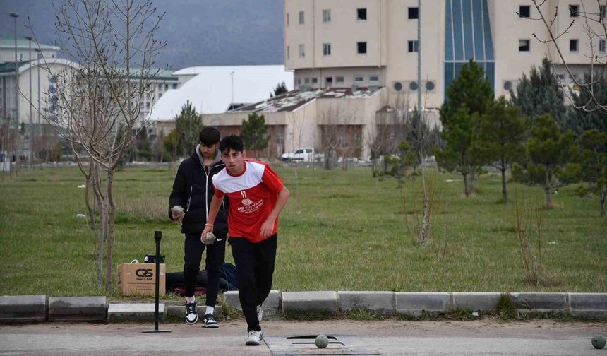 Gençler bocce müsabakalarının kazananları belli oldu