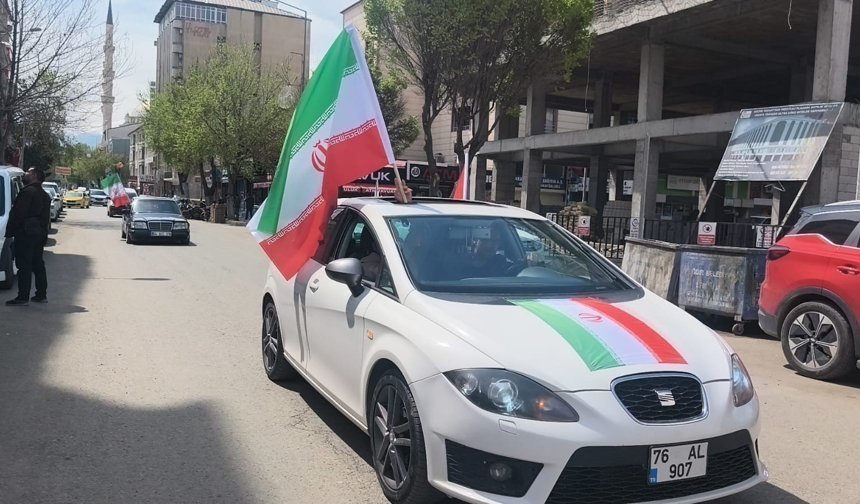 Iğdır'da 500 araçlık konvoyla 'Zalimin Karşısındayız' mesajı