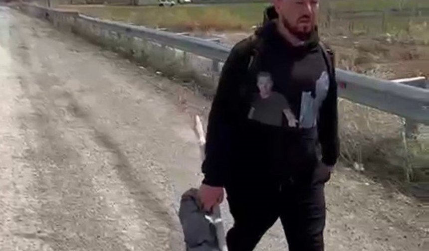 Iğdır'dan İstanbul'a yürüdü: Survivor hayali kapıdaki görevlilere takıldı