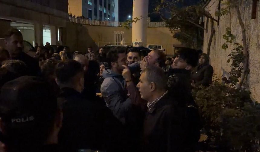 Ölenlerin yakınlarından Vali Ünlüer'e tepki
