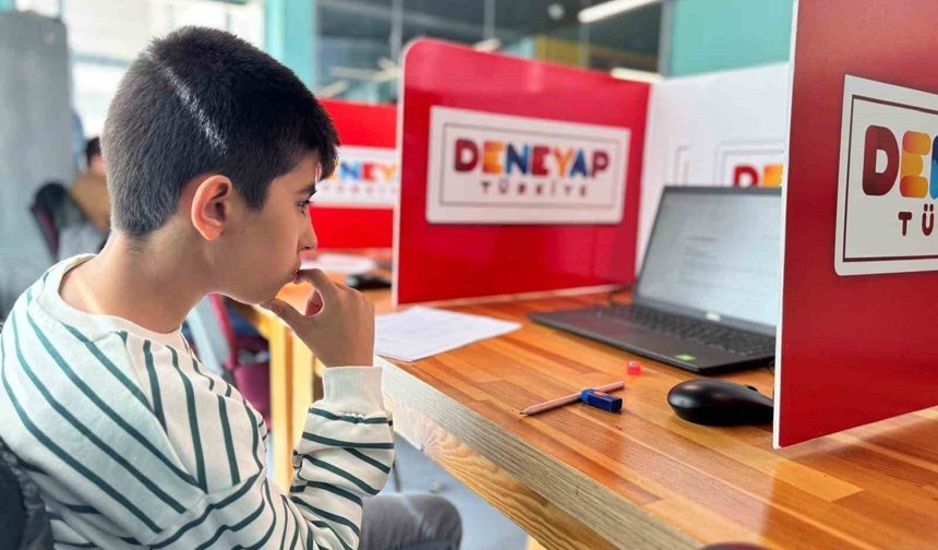 Van'da Deneyap e-sınav heyecanı