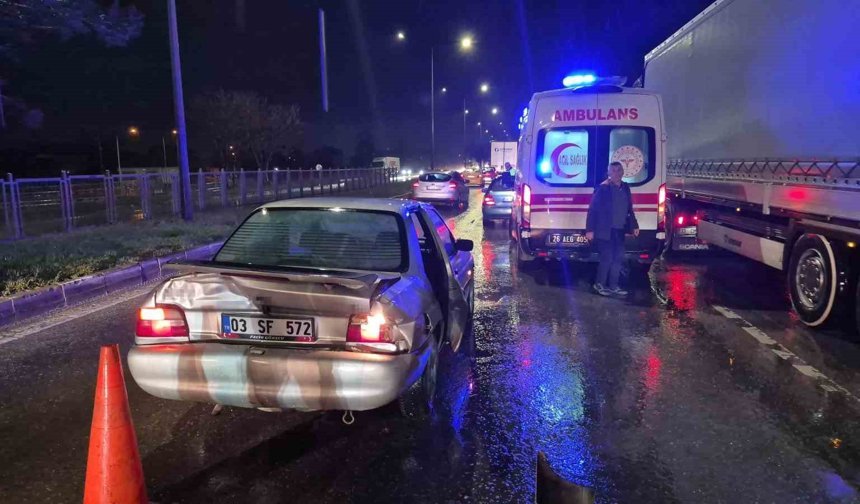 Zincirleme trafik kazası: 4 yaralı